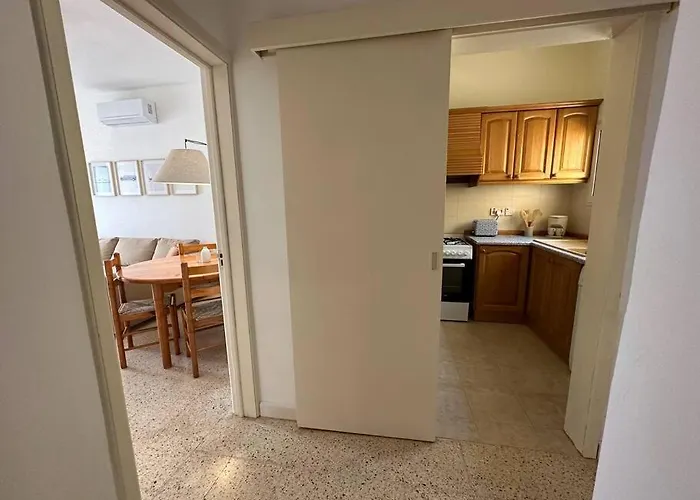 Djamant - Family Friendly Maisonette *