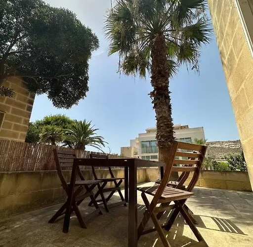 Djamant - Family Friendly Maisonette *